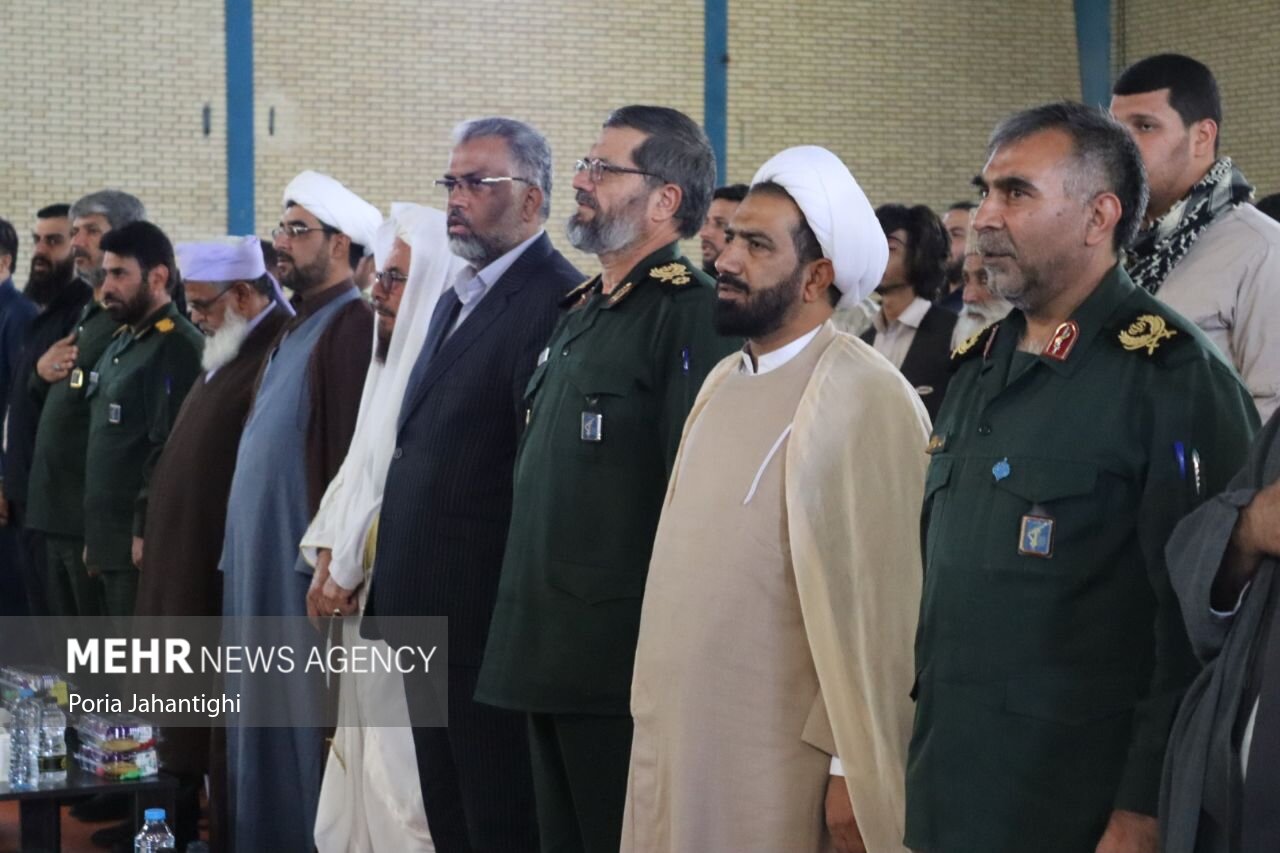 تکریم و معارفه فرمانده جدید سپاه سراوان تکریم و معارفه فرمانده جدید سپاه سراوان