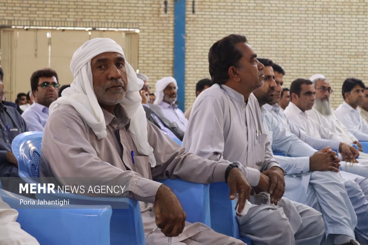 تکریم و معارفه فرمانده جدید سپاه سراوان تکریم و معارفه فرمانده جدید سپاه سراوان