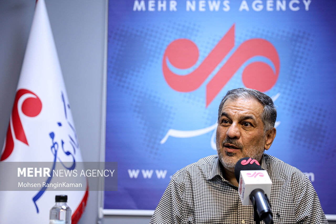 هیچجای پرونده جهانبانی عبارت «معلمخلبان» ندارد 3