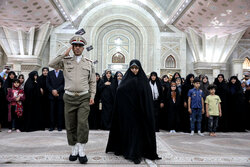 Iranian woman renew allegiance with ideals of Imam Khomeini