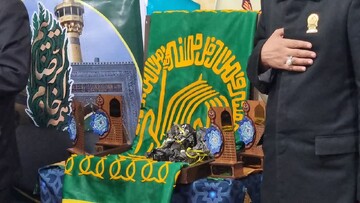 جشن میلاد امام رضا (ع) در یادمان شهدای گناوه