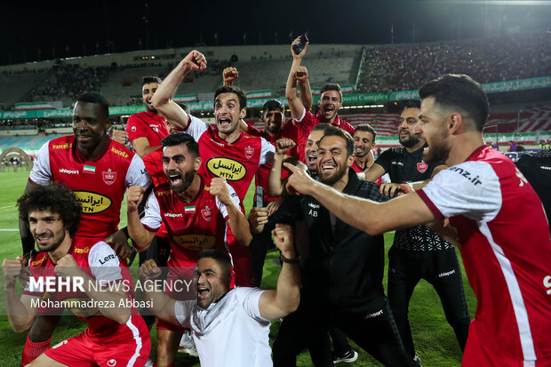 با قرارداد «ریالی» نمیمانم/ آرزویم دعوت به تیم ملی گرجستان بود