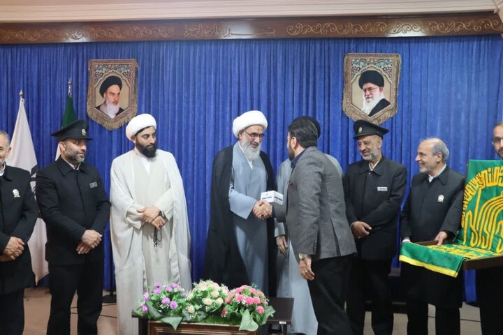 برنامههای دهه کرامت آثار مهمی در جامعه دارد