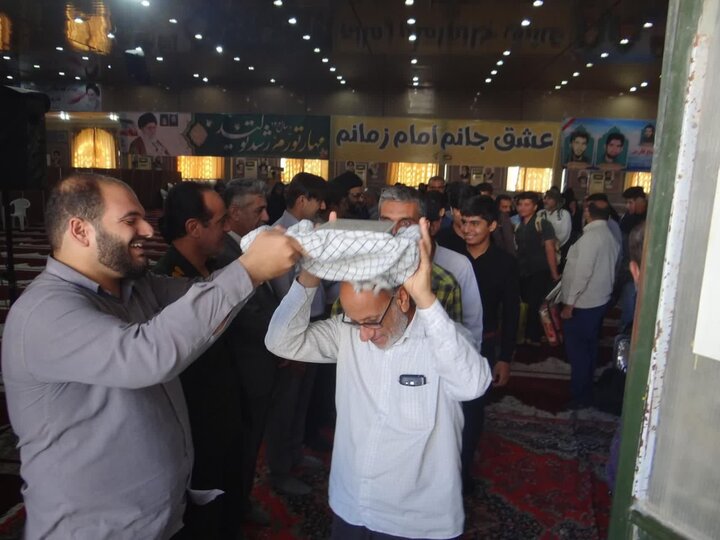 امام خمینی(ره) خورشید انقلاب است