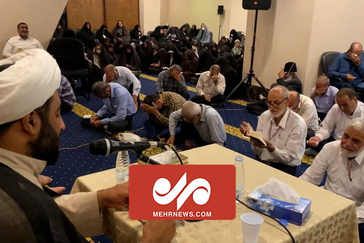 نخستین دعای کمیل زائران ایرانی در مکه مکرمه