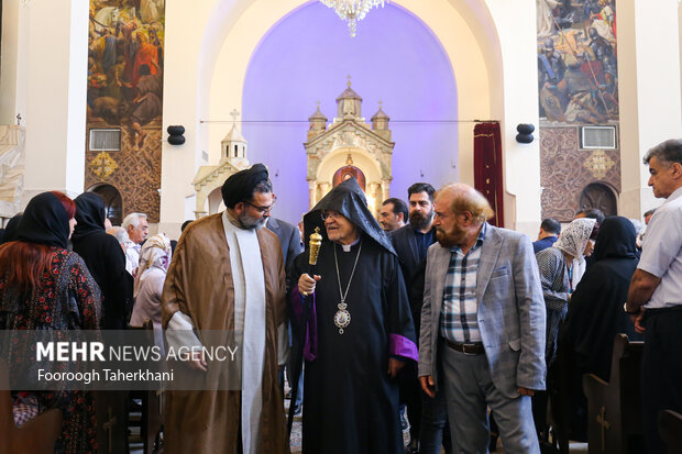 آرمینیائی کی جانب سے امام خمینی رحمۃ اللّٰہ علیہ کی برسی کے موقع پر تقریب کا اہتمام
