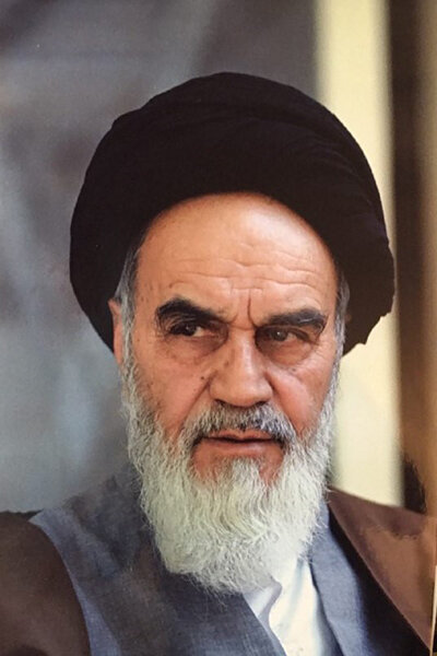 امام خمینیؒ کی چند یادگار اور تاریخی تصاویر جو کیمرے کی آنکھ میں محفوظ ہوگئیں