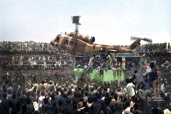 لحظات تاریخی حیات امام(ره) که با دوربین عکاسان جاودان شد