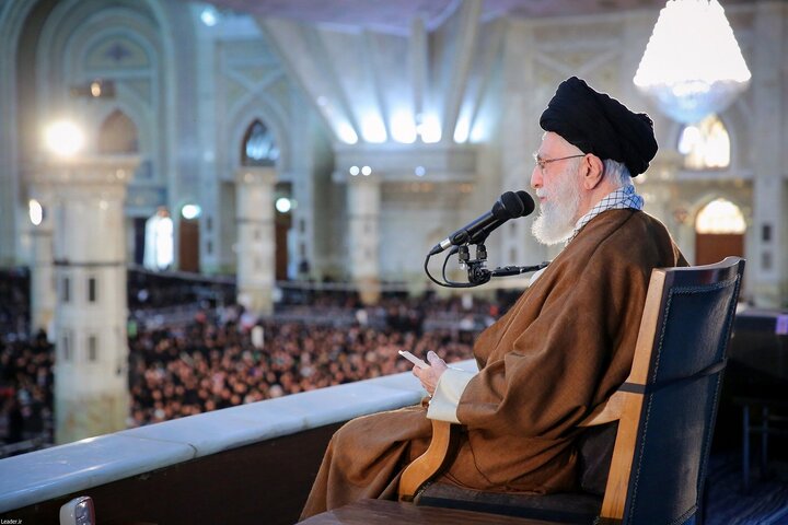 دشمنان در اغتشاشات ملت ایران را نشناختند / هرکس بهبود اقتصاد می‌خواهد باید ایمان و امید را تقویت کند