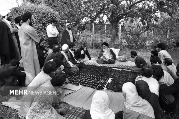 لحظات تاریخی حیات امام(ره) که با دوربین عکاسان جاودان شد