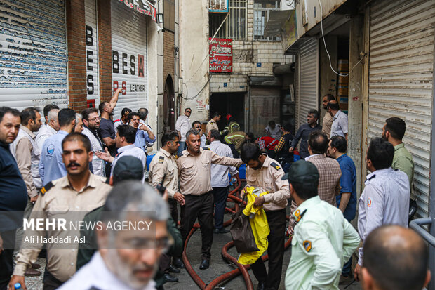 Fire in glue warehouse in Tehran's Grand Bazaar