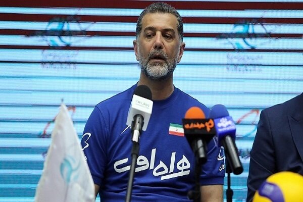 عطایی: هیچ چیز برای ایران تمام نشده است/ ژاپن بازی متوسطی داشت!
