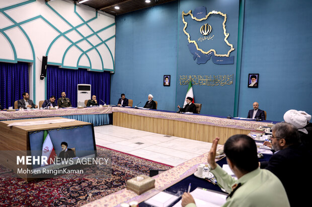 جلسه شورای عالی فضای مجازی با ریاست حجت الاسلام سید ابراهیم رئیسی، رئیس جمهور و اعضای این شورا بعد از ظهر امروز  سه‌شنبه ۱۶ خرداد ۱۴۰۲ برگزار شد