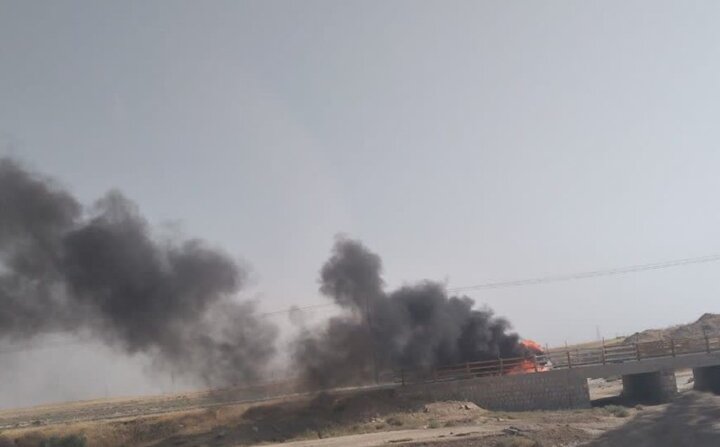 واژگونی و آتش‌سوزی خودرو در محور گناوه_ دشتستان/ راننده جان باخت