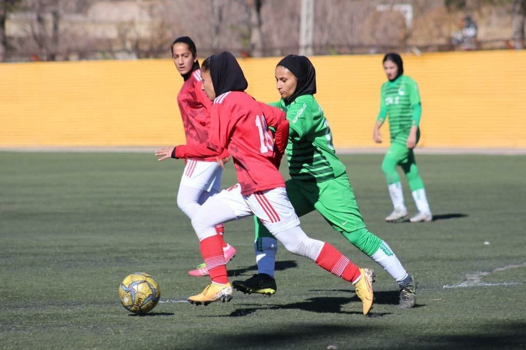 ۳ بانوی کردستانی به اردوی تیم ملی فوتبال بانوان فراخوانده شدند