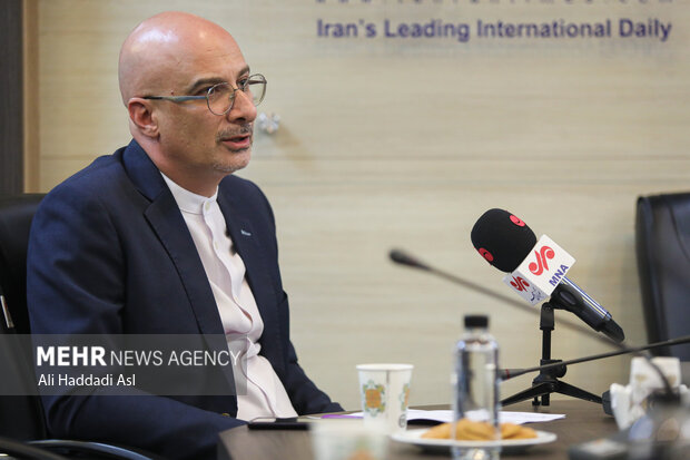 خودی و ناخودی کردنها پایان یابد/ شورای نگهبان سیاسی عمل نمیکند