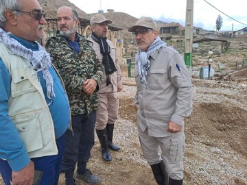 فعالیت گروه های امدادی، خدماتی و جهادی تا عادی شدن اوضاع در فیروزکوه تداوم دارد