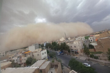 لحظه ورود طوفان به شهرهای جنوب شرق استان تهران