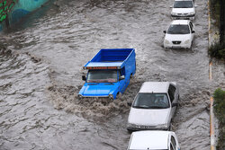 آبگرفتگی در زنجان در پی بارش شدید باران
