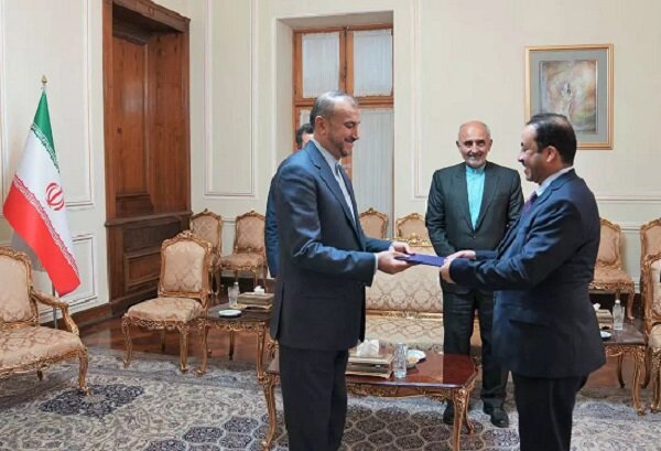 Libya, İran ile diplomatik ilişkilerin seviyesini yükseltti Libya, İran ile diplomatik ilişkilerin seviyesini yükseltti