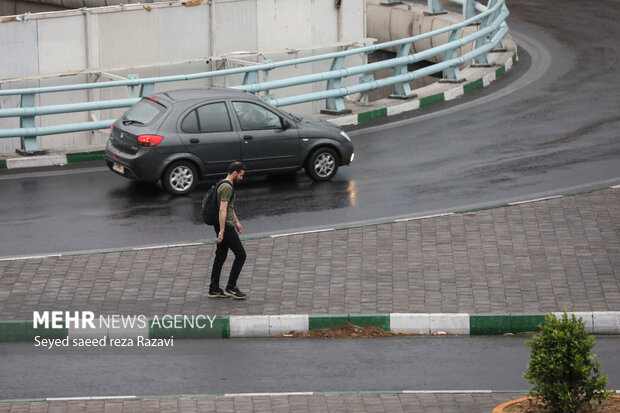 Wind storm in Tehran