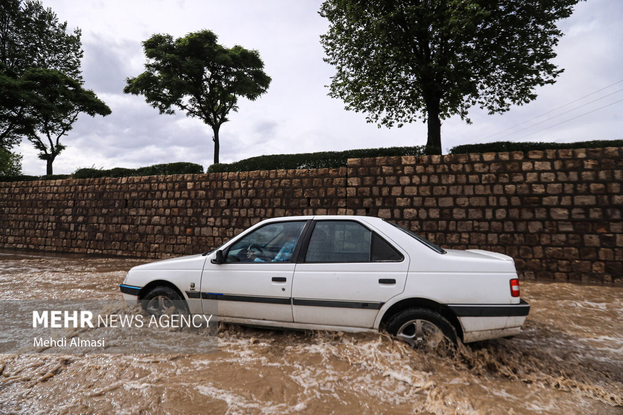 پیش‌بینی آب‌گرفتگی معابر و سیلابی شدن رودخانه‌ها در لرستان