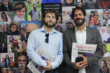 Spanish journalists visit Tehran Times