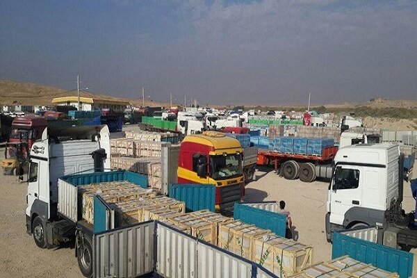 منفذ مهران الحدودي يحل في المرتبة الأولى من حيث الصادرات الى العراق