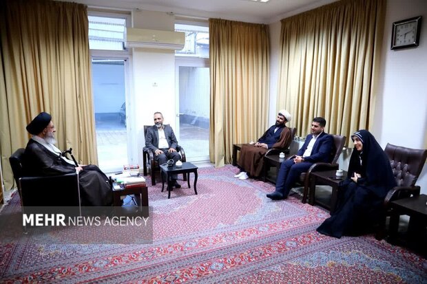 نیازمند ارائه سبک زندگی به روش اهل بیت(ع) هستیم