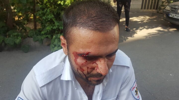 حمله به کارشناس اورژانس در محله ستارخان