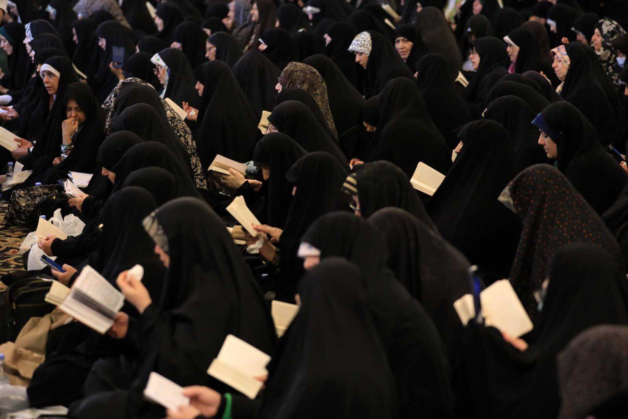 حجت الاسلام نواب: برای رسیدن به نورالهی به خودسازی نیاز داریم