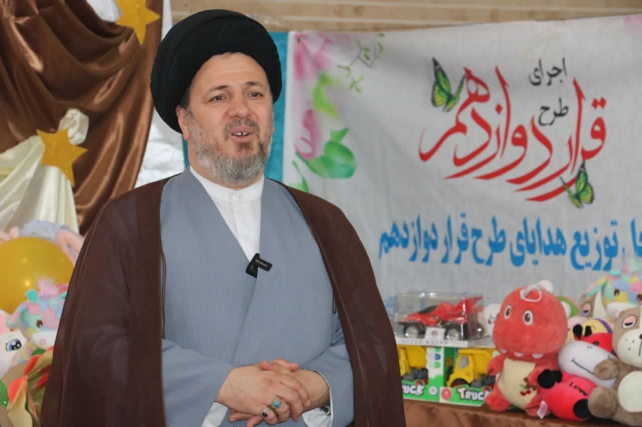 خریداری ۸۰۰ عروسک برای کودکان خانوادههای نیازمند قمی