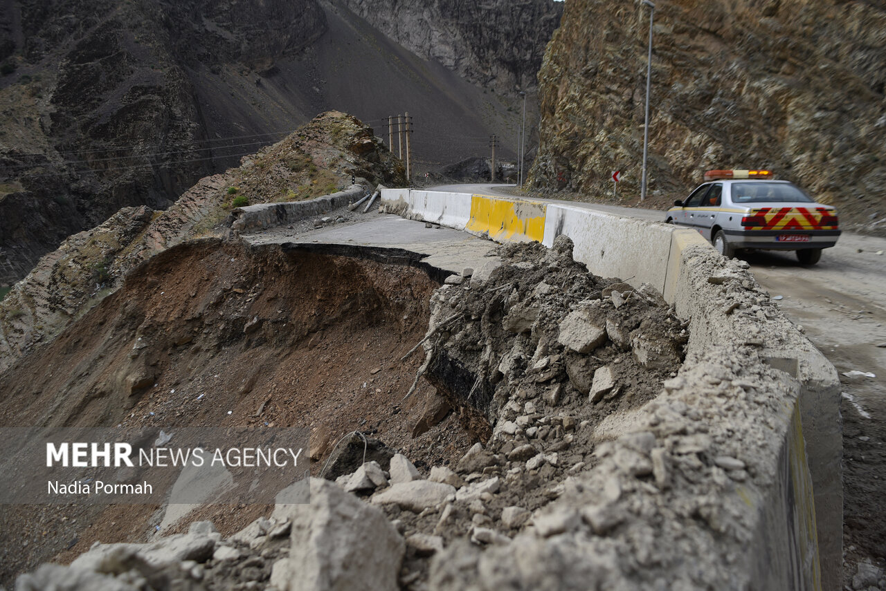 خسارت سیل جاده چالوس به ۴۰۰ میلیارد تومان می‌رسد