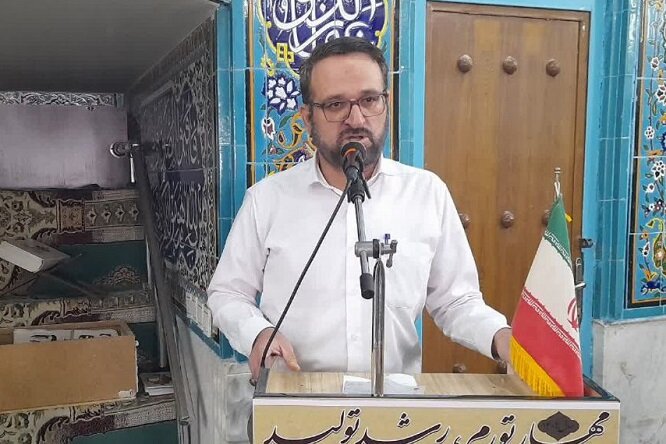 مردم آبدان در راهپیمایی ۱۳ آبان حضوری چشمگیر داشته باشند مردم آبدان در راهپیمایی ۱۳ آبان حضوری چشمگیر داشته باشند