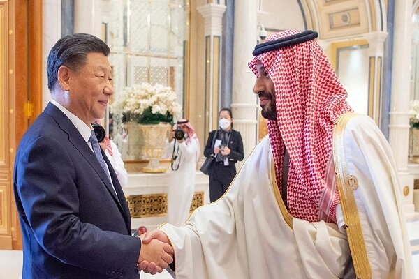 China, Arab countries sign 30 agreements worth almost $10 bn 