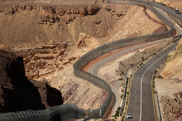 «محمد صلاح» چگونه از دیوار ۶ متری عبور کرد؟