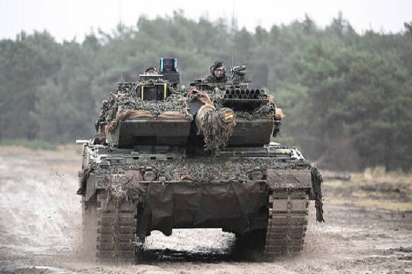 Ukraine demands more tanks from Germany