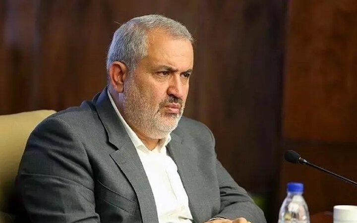 البرلمان الإيراني يمنح الثقة لمرشح تولي وزارة الصناعة والتجارة والمناجم