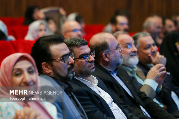 فرهنگ و هنر برآمده از ذات یک ملت است نه کوشش و سلیقه مسئولان