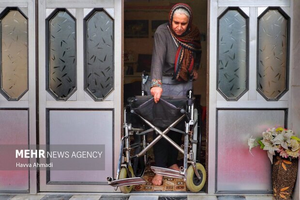 مصائب ضایعه نخاعی های غرب کشور