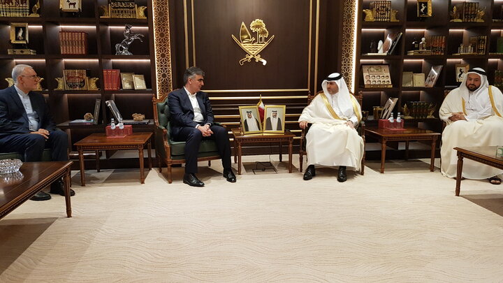 İran Merkez Bankası Başkanı, Katar Başbakaı ile görüştü