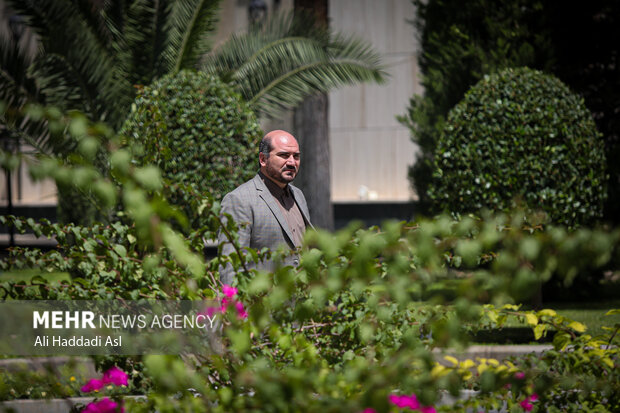 حاشیه هیئت دولت 23