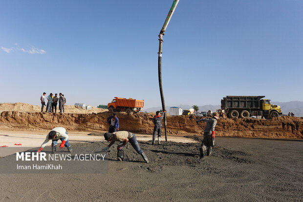 آیین آغاز عملیات اجرایی نهضت ملی مسکن در همدان