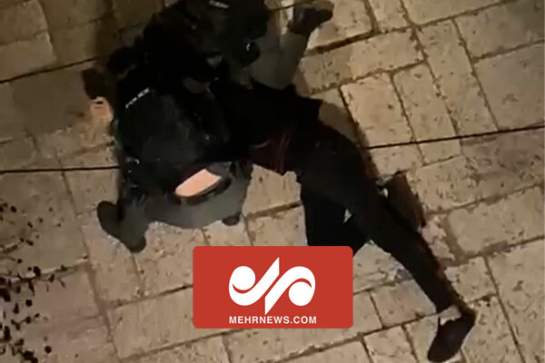 خشونت نظامیان صهیونیست علیه جوان فلسطینی