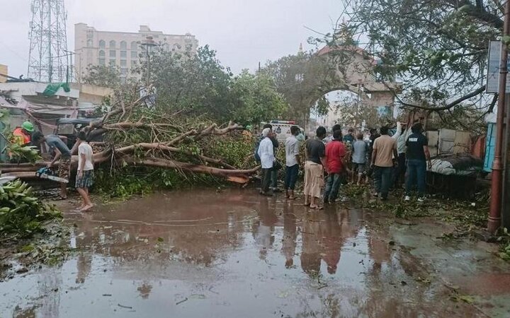 ۲۵ کشته و زخمی در پی وقوع توفان شدید در هند