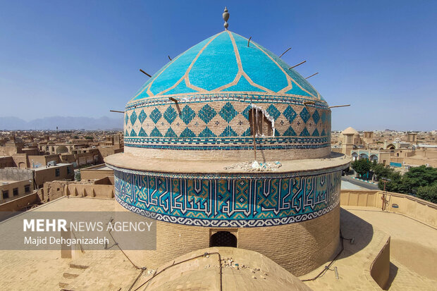 Amir Chakhmaq Mosque, a masterpiece of architectural art