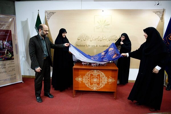 خودشرقشناسی تصویری بدبینانه است که فرد از کشورش نقل میکند 2