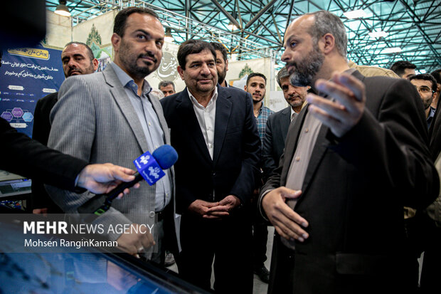 «محمد مخبر» معاون اول رئیس جمهور از نمایشگاه رویداد نمایشگاهی جهاد پیشرفت بازدید کرد