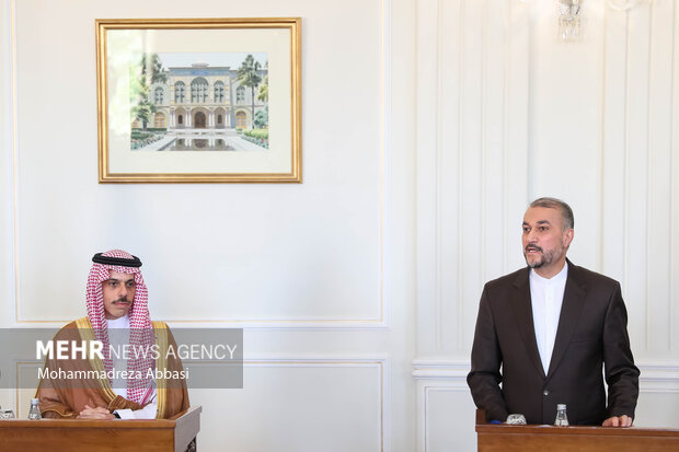 دیدار وزرای خارجه عربستان و ایران