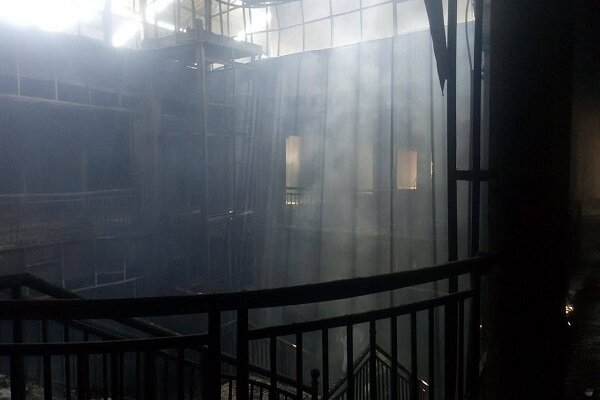 اتصال برق دلیل آتش سوزی در حسینیه پرند